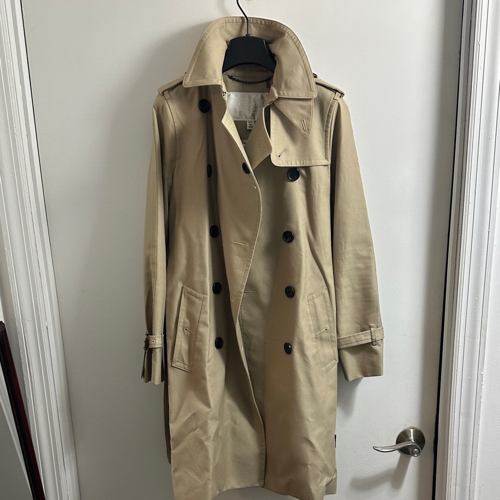 Classic Tan Double-Breasted Trench Coat